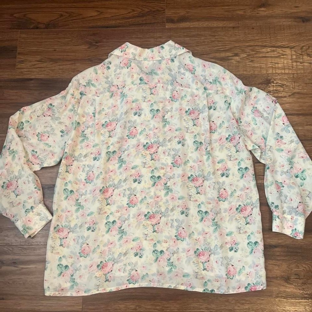 Vintage 90s Cream Pink Pastel Floral Button Up 100% Silk Cottagecore Boho‎ Fairy - Picture 5 of 6